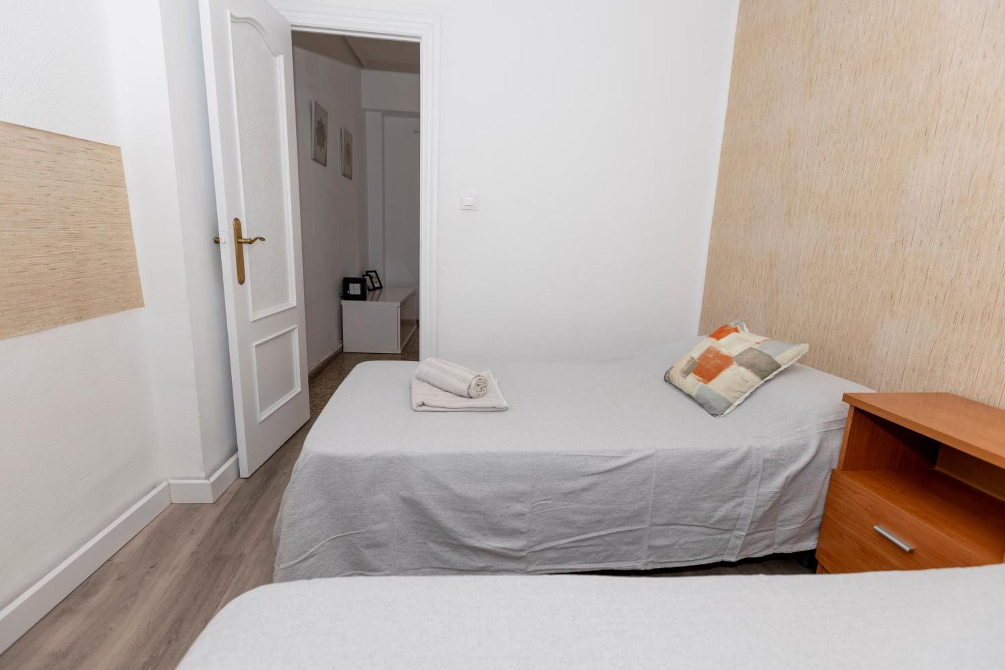 Acogedor Apartamento Valencia 3 Dormitorios Aldaia Luaran gambar