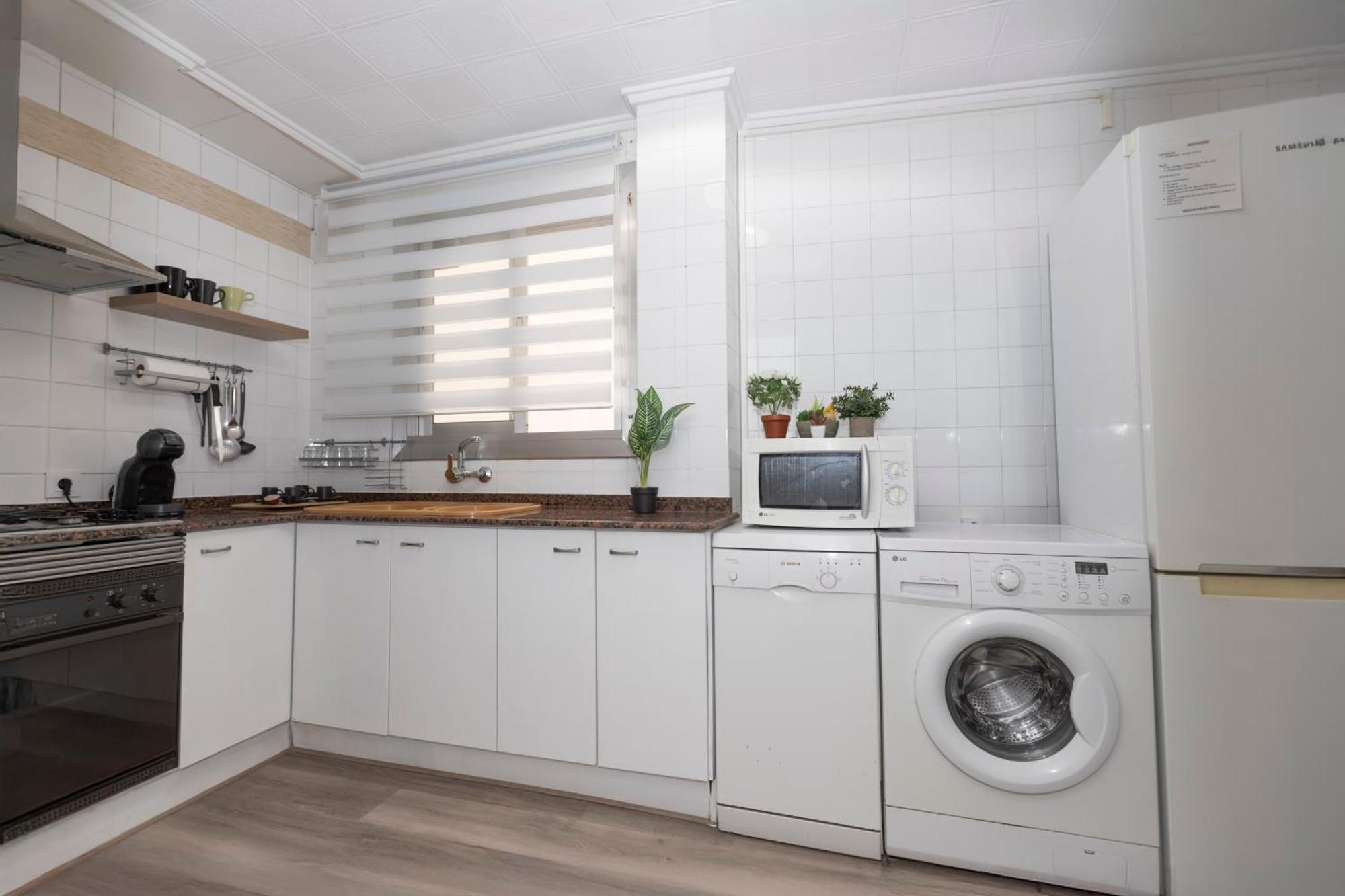 Acogedor Apartamento Valencia 3 Dormitorios Aldaia Luaran gambar